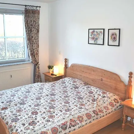 Ostseeallee 10 Nr 02 * נינדורף